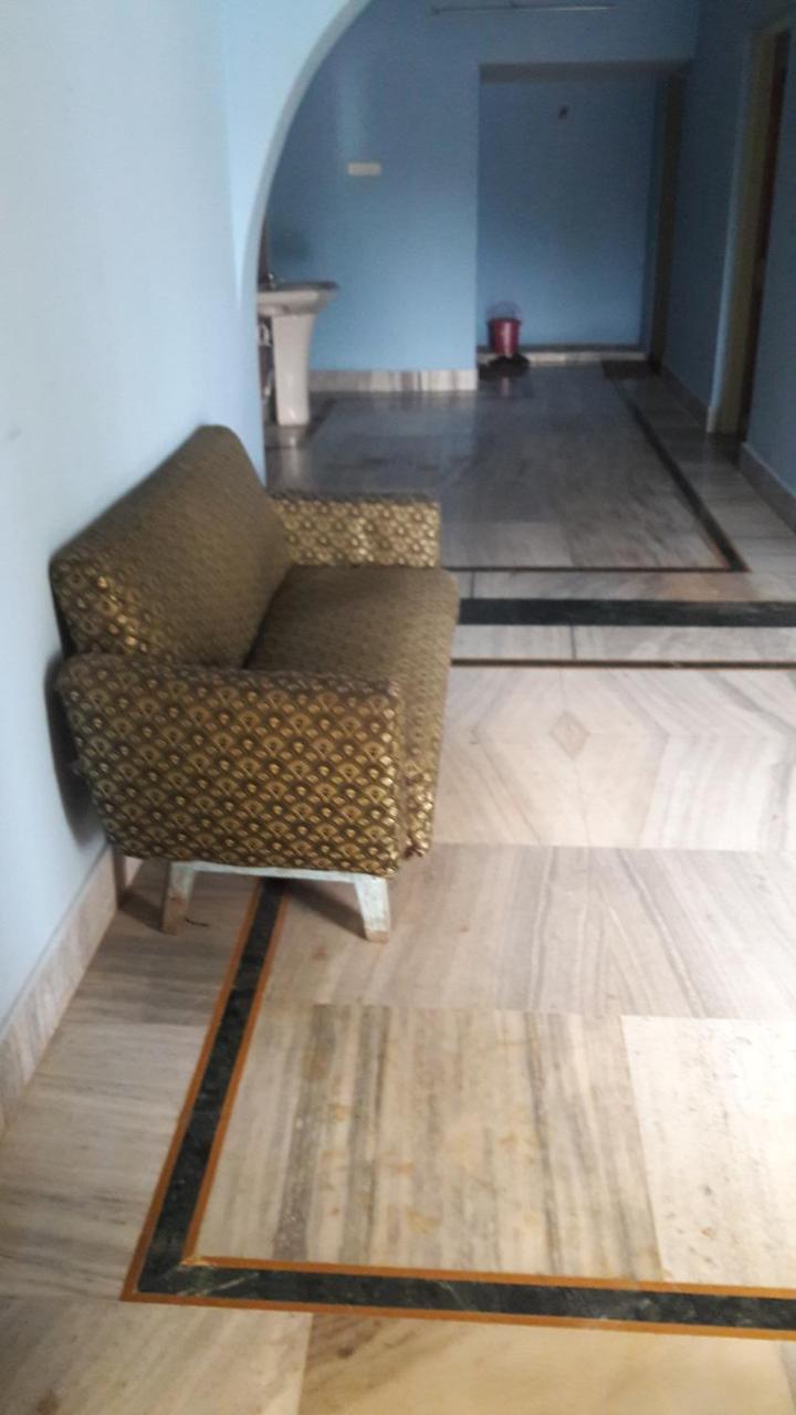 Shanti Guesthouse Bhubaneswar Buitenkant foto